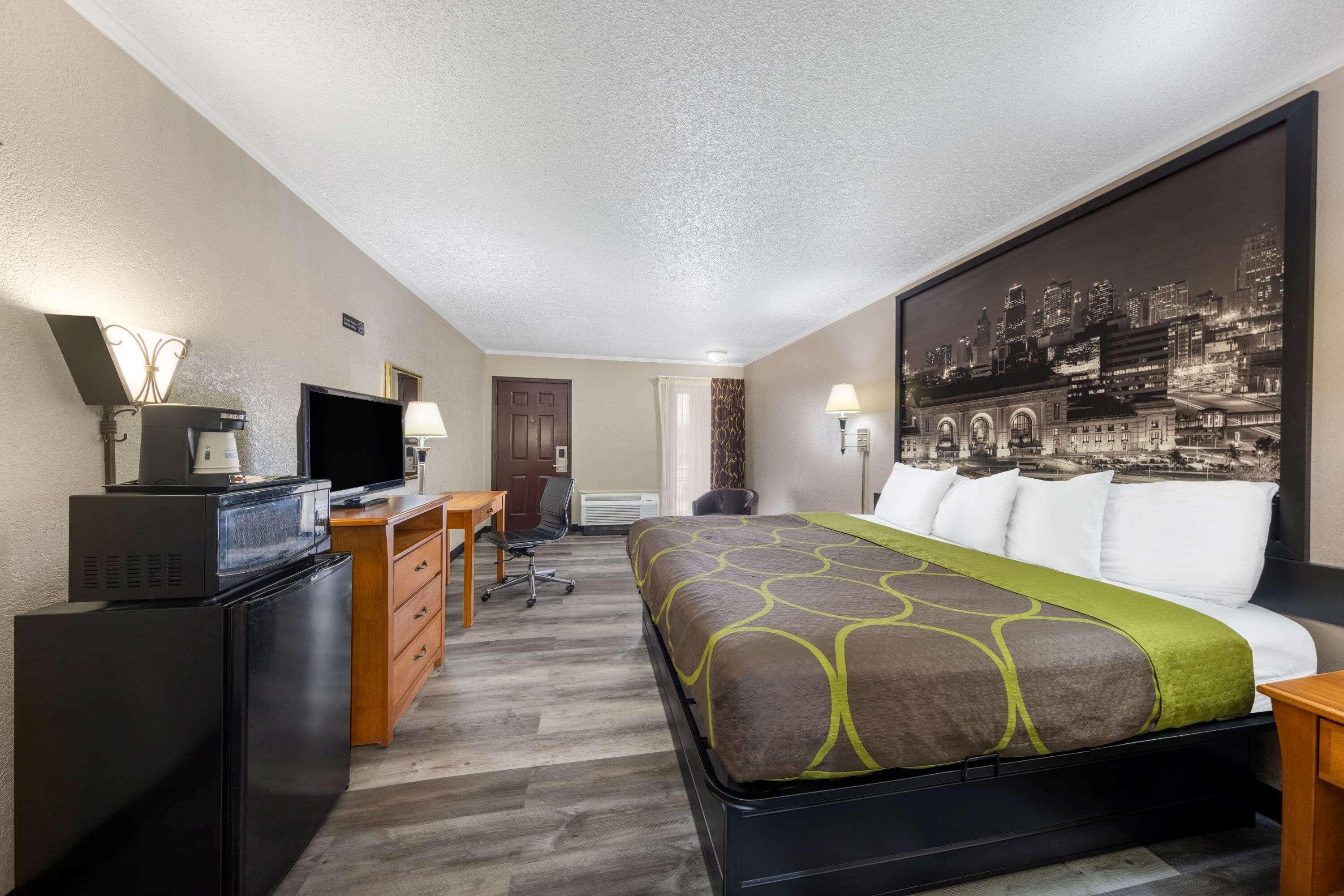 Super 8 By Wyndham Kansas Airport North 2* Kansas City