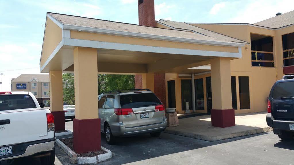 Motel Super 8 By Wyndham Kansas Airport North Kansas City