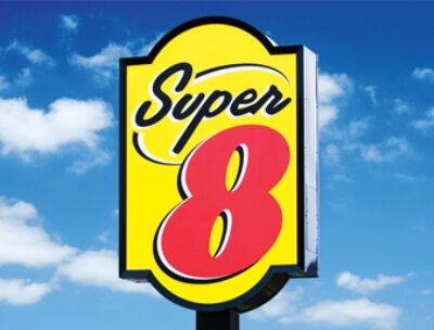 Super 8 By Wyndham Kansas Airport North Motel Kansas City